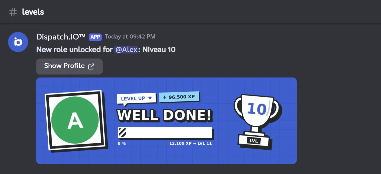 Announcement of the Niveau 10 reward role unlocked by Alex